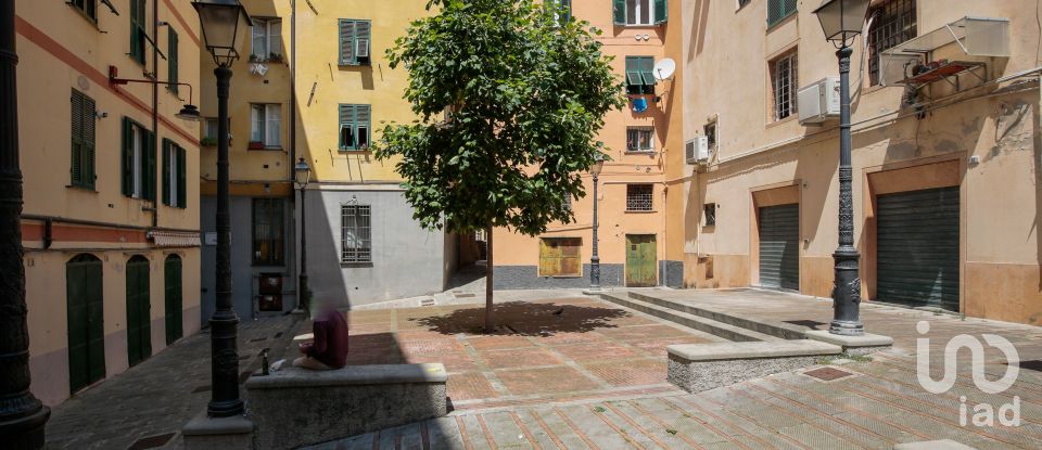 Four-room apartment of 60 m² in Genova (16126)