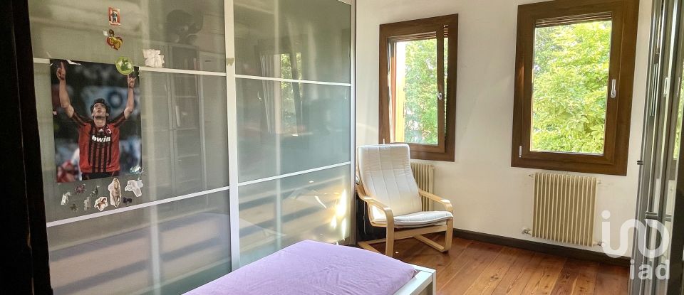 Casa indipendente 5 locali di 335 m² in San Donà di Piave (30027)