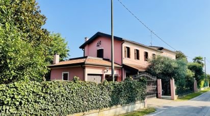 Casa indipendente 5 locali di 335 m² in San Donà di Piave (30027)