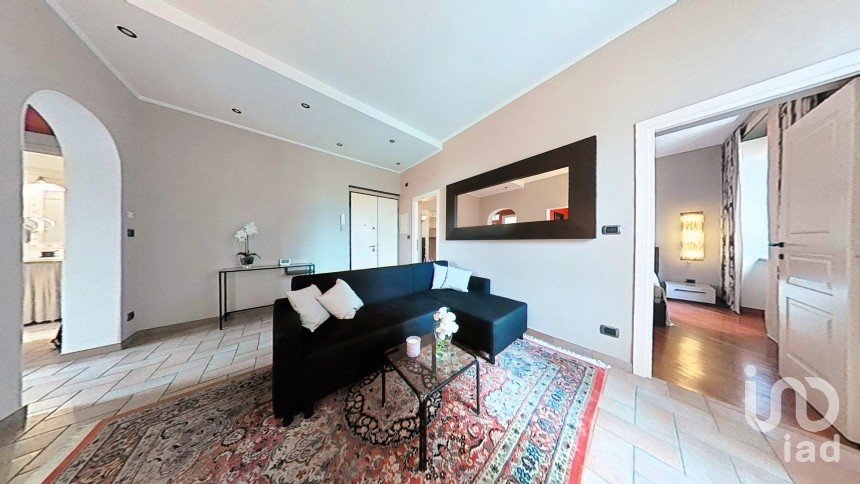 Apartment 6 rooms of 95 m² in Genova (16147)