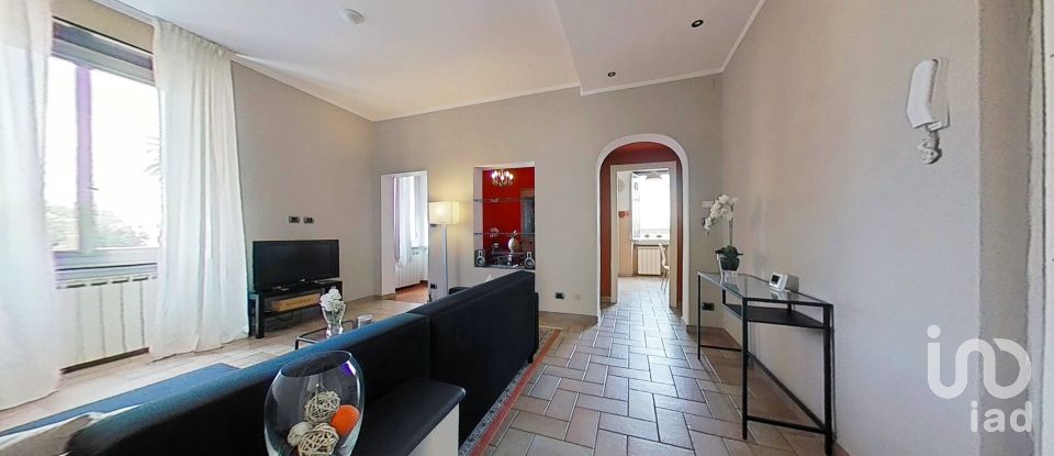 Apartment 6 rooms of 95 m² in Genova (16147)