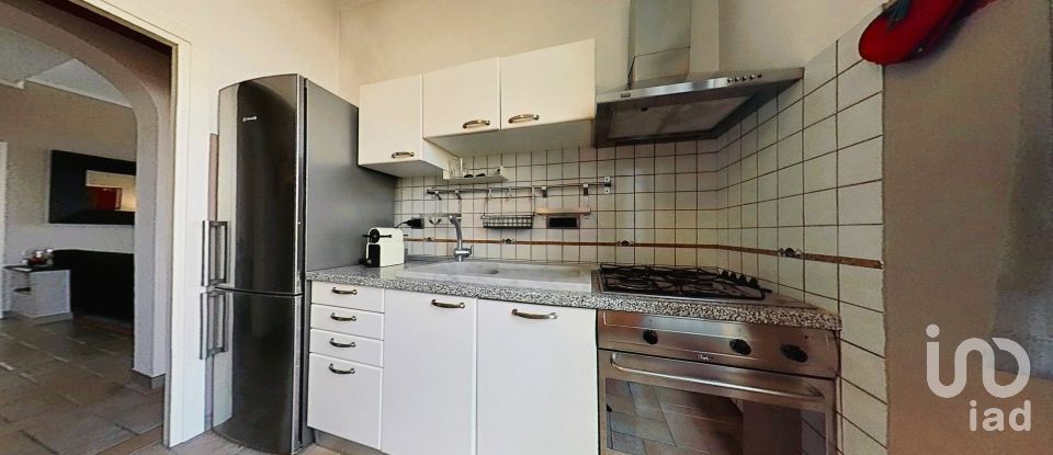 Appartamento 6 locali di 95 m² a Genova (16147)