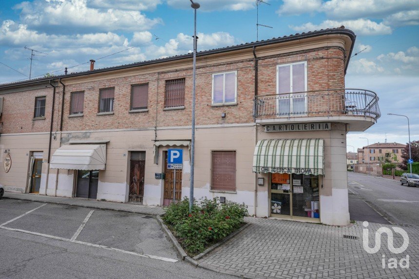 Appartamento 8 locali di 227 m² a Portomaggiore (44015)