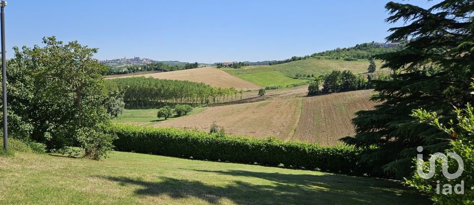 Farm 10 rooms of 325 m² in Conzano (15030)