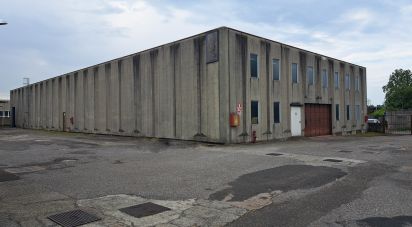 Warehouse of 1,270 m² in Luisago (22070)