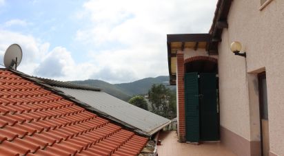 House 8 rooms of 200 m² in Varazze (17019)