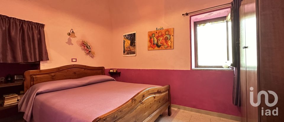 Three-room apartment of 65 m² in Castelbianco (17030)