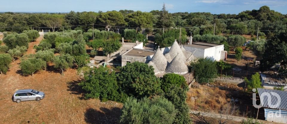 Trullo 8 locali di 250 m² in Martina Franca (74015)