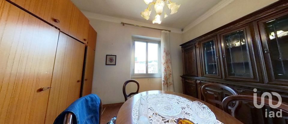 Palazzo / Stabile 6 locali di 84 m² a Genova (16139)