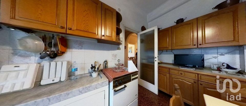 Palazzo / Stabile 6 locali di 84 m² a Genova (16139)