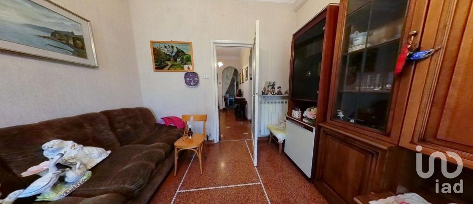 Palazzo / Stabile 6 locali di 84 m² a Genova (16139)