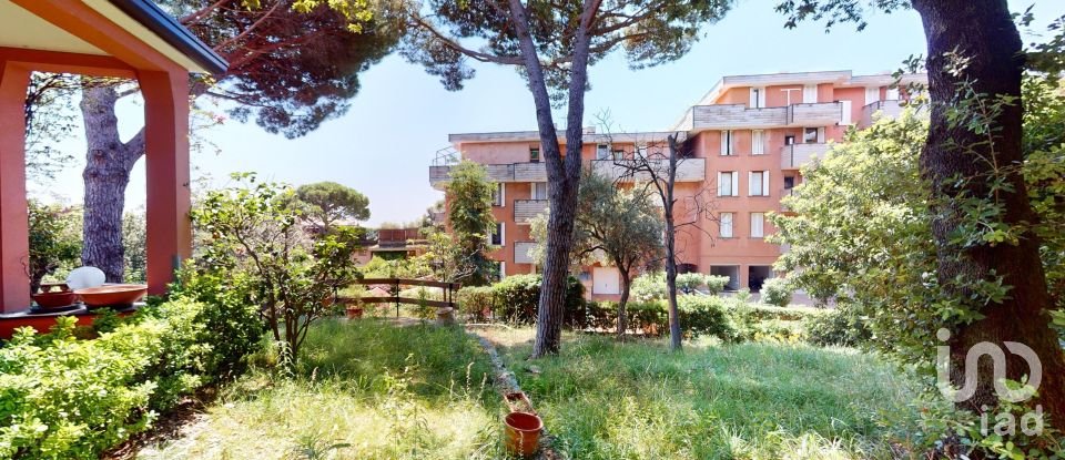 Appartamento 7 locali di 119 m² a Arenzano (16011)