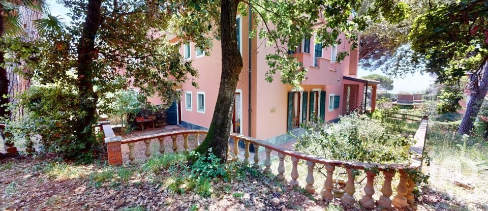 Appartamento 7 locali di 119 m² a Arenzano (16011)