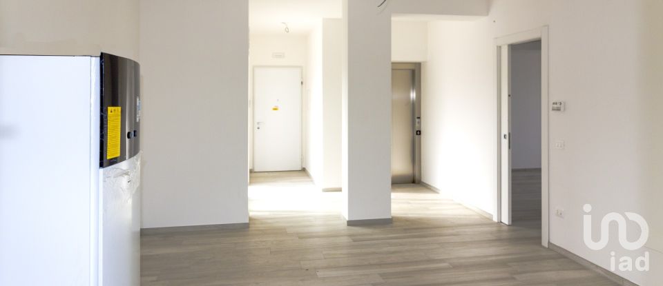 Attico / Mansarda / Loft 5 locali di 74 m² a Alba Adriatica (64011)