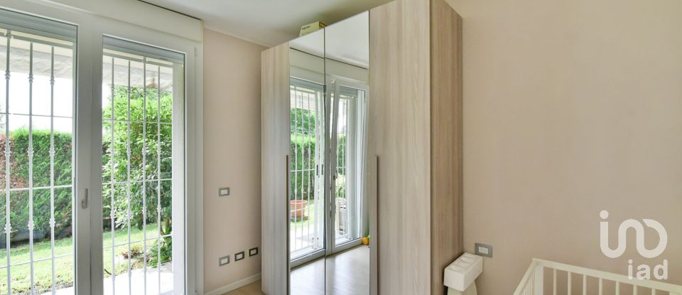 Trilocale di 83 m² a Arosio (22060)