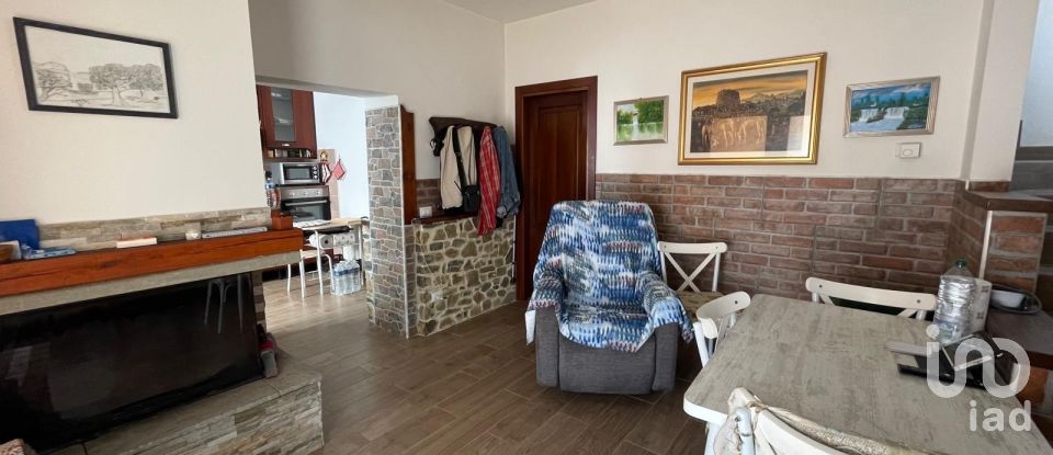 Casa indipendente 6 locali di 100 m² in Pergine Valdarno (52020)