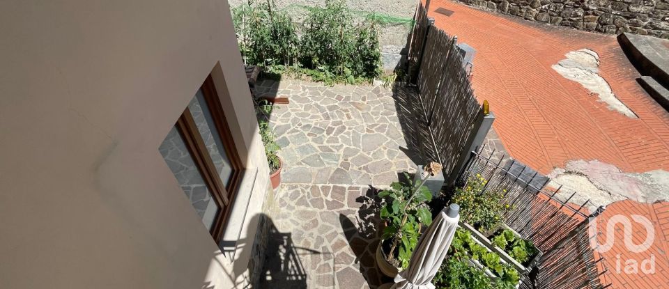 Town house 6 rooms of 100 m² in Pergine Valdarno (52020)