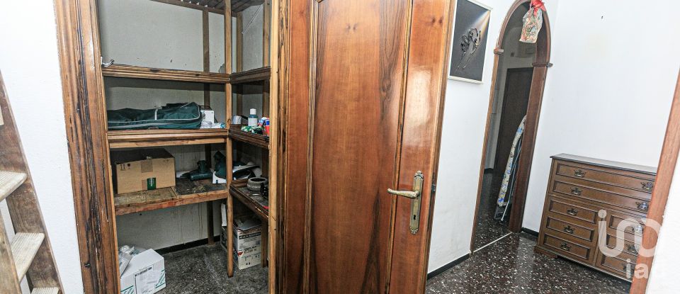 Appartamento 6 locali di 92 m² a Genova (16149)