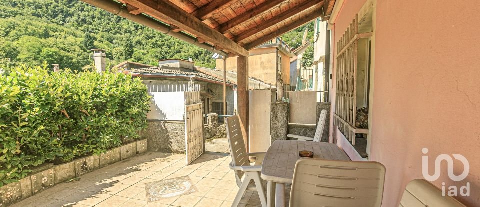 Town house 9 rooms of 100 m² in Lumarzo (16024)