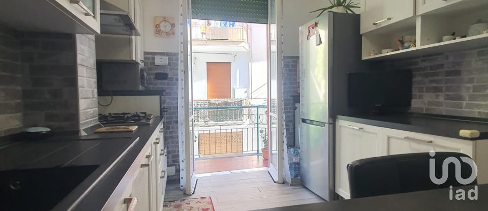 Appartamento 5 locali di 67 m² a Arenzano (16011)