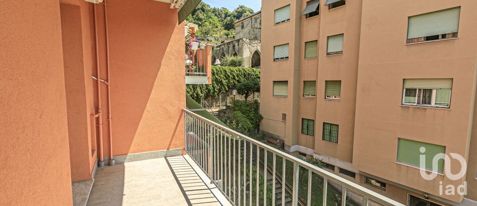 Appartamento 5 locali di 90 m² a Genova (16153)