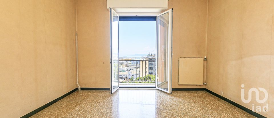 Apartment 5 rooms of 90 m² in Genova (16153)