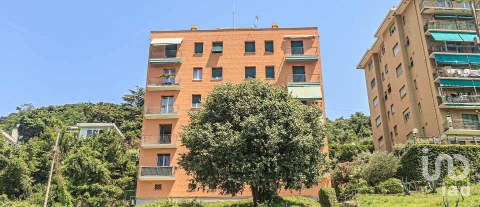 Apartment 5 rooms of 90 m² in Genova (16153)