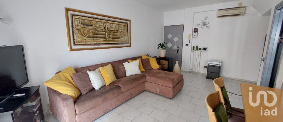 Two-room apartment of 62 m² in Paderno Dugnano (20037)