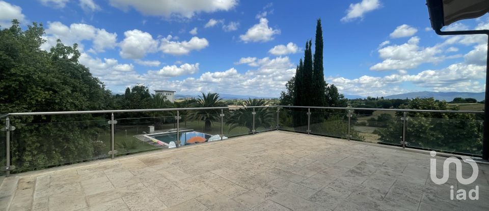 Villa 7 locali di 269 m² in Marciano della Chiana (52047)