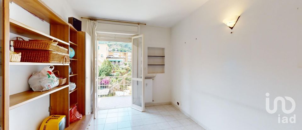 Three-room apartment of 73 m² in Arenzano (16011)