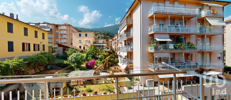 Three-room apartment of 73 m² in Arenzano (16011)