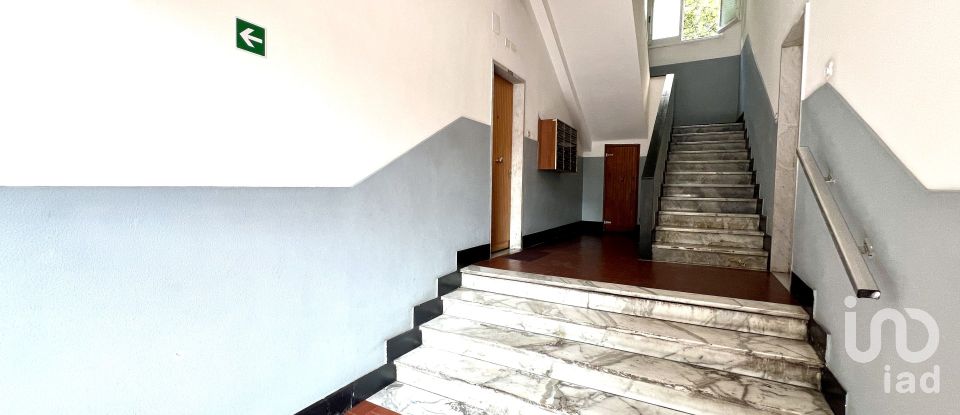 Three-room apartment of 45 m² in Genova (16131)