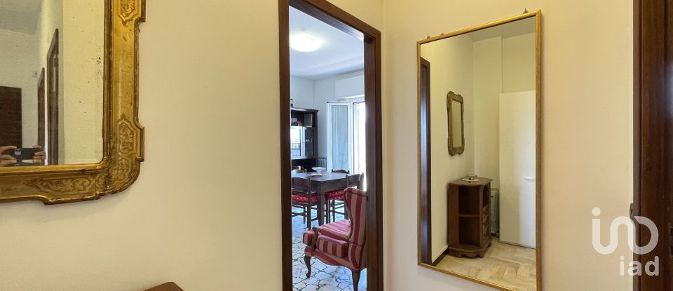 Two-room apartment of 56 m² in Loano (17025)