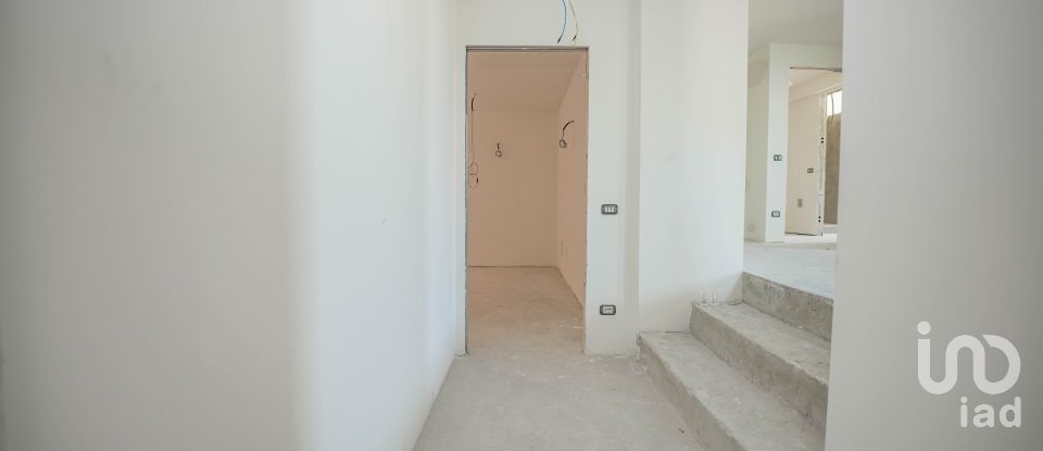 Immobile di prestigio 5 locali di 149 m² a Desenzano del Garda (25015)