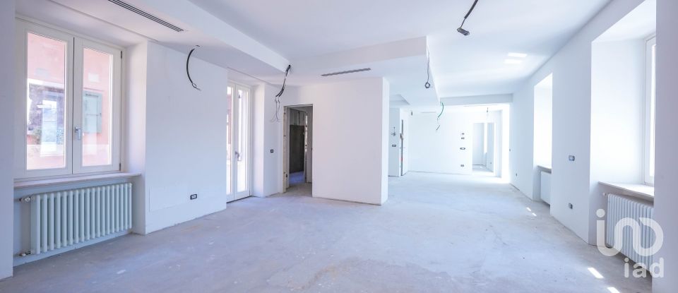 Immobile di prestigio 6 locali di 156 m² a Desenzano del Garda (25015)