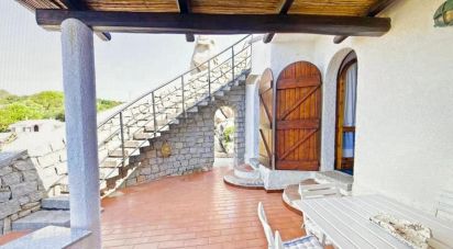 Villa 5 locali di 150 m² in Santa Teresa Gallura (07028)