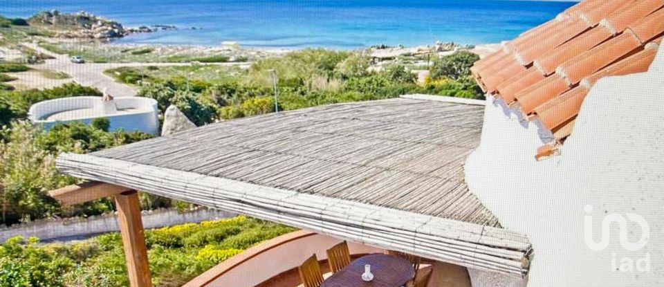 Villa 5 locali di 150 m² in Santa Teresa Gallura (07028)