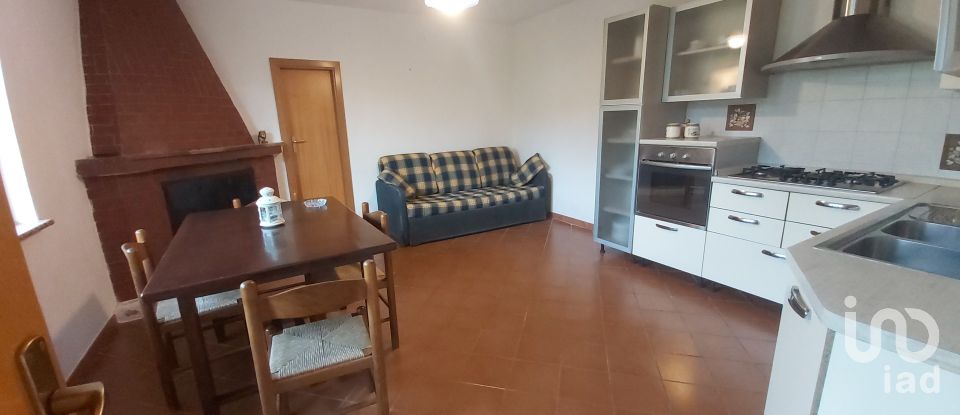 Lodge 8 rooms of 170 m² in Amantea (87032)