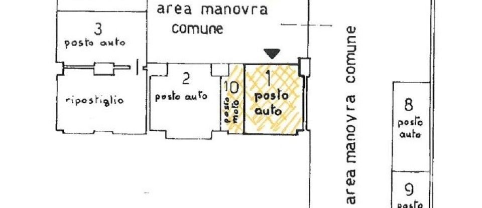 Parking of 14 m² in Genova (16135)