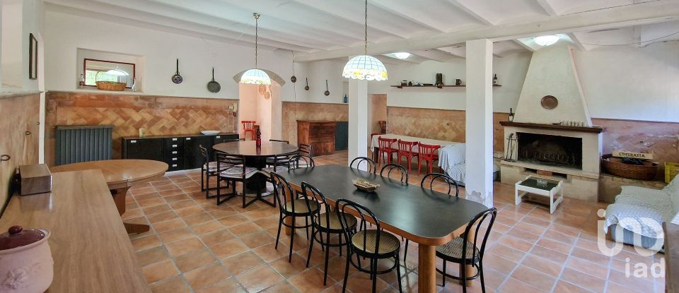 Country house 0 rooms of 420 m² in Monte San Pietrangeli (63816)