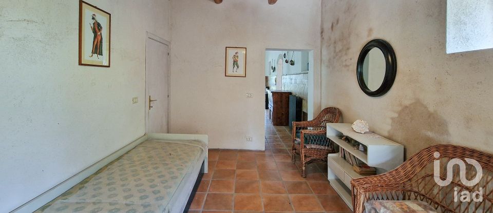 Country house 0 rooms of 420 m² in Monte San Pietrangeli (63816)