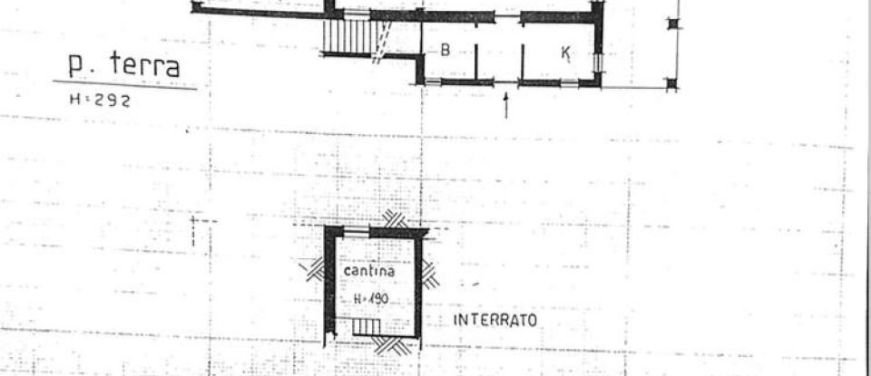 Rustico 0 locali di 420 m² in Monte San Pietrangeli (63816)