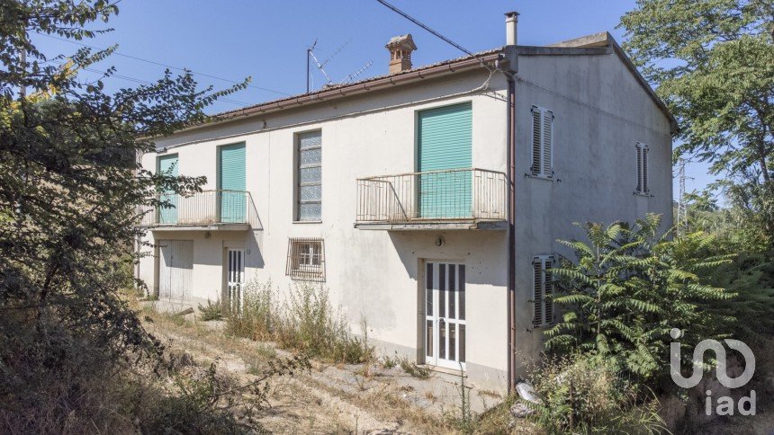 Casa indipendente 8 locali di 267 m² in Porto Recanati (62017)