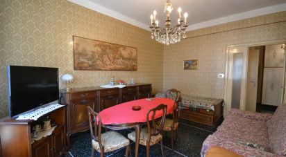 Four-room apartment of 73 m² in Genova (16149)