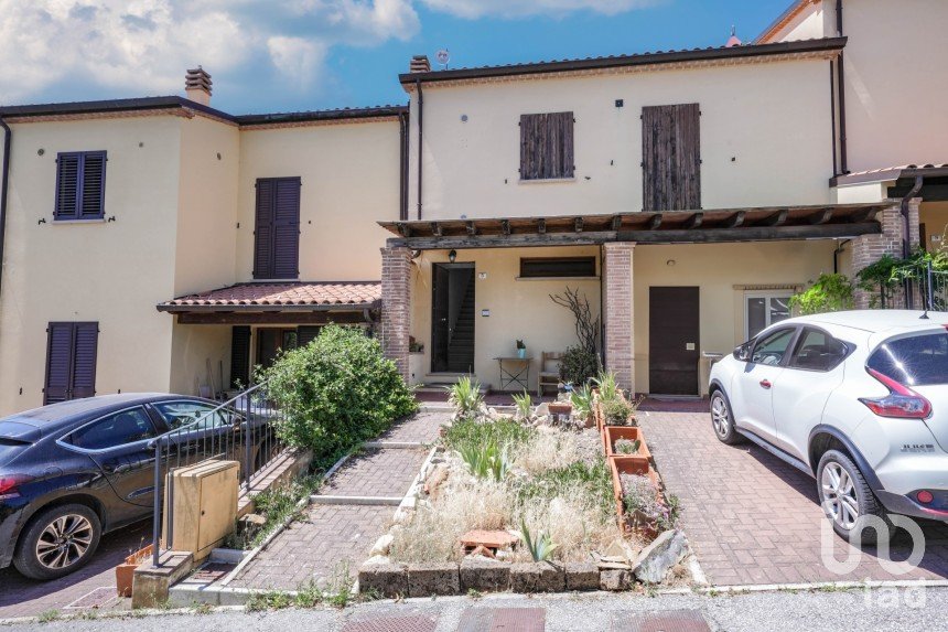 Trilocale di 88 m² a San Leo (47865)