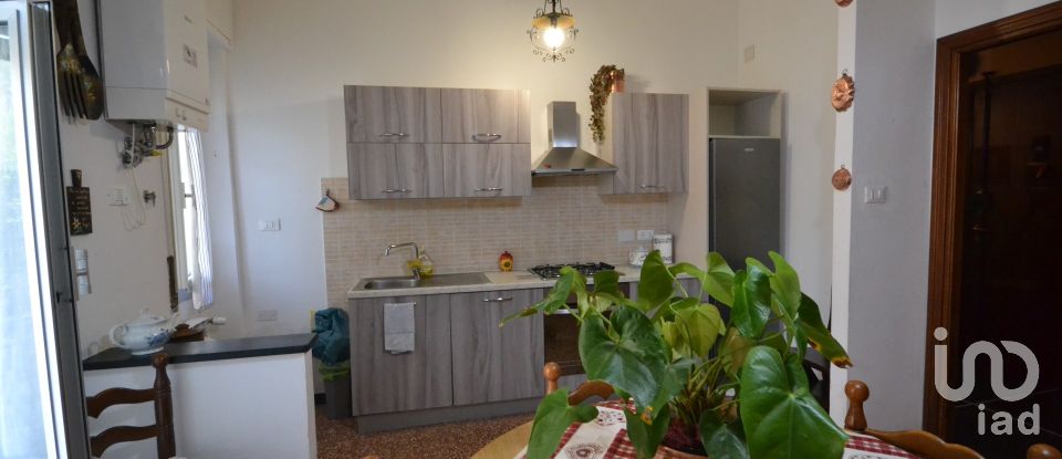 Quadrilocale di 79 m² a Genova (16133)