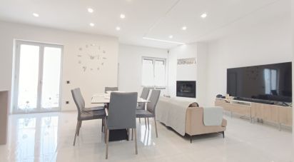 Three-room apartment of 80 m² in Villaricca (80010)