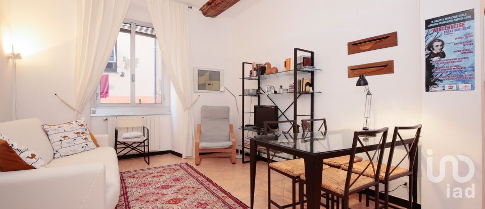 Four-room apartment of 60 m² in Genova (16126)