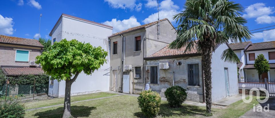 Town house 5 rooms of 110 m² in Massa Fiscaglia (44025)