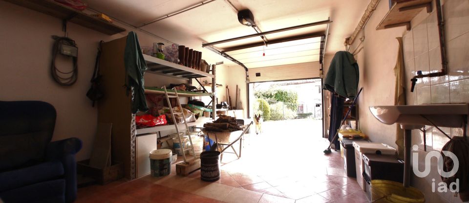 Appartamento 10 locali di 233 m² a Filottrano (60024)